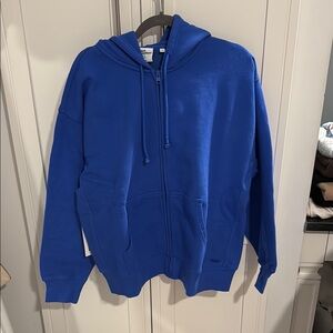 Aritzia TNA Zipup jacket